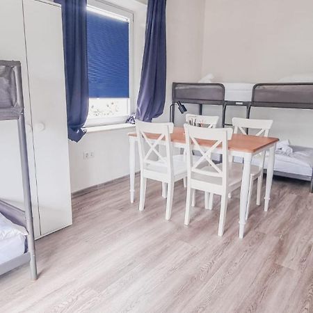 Sechsbettzimmer "Blau" In Zentraler Lage เบรเมน ภายนอก รูปภาพ